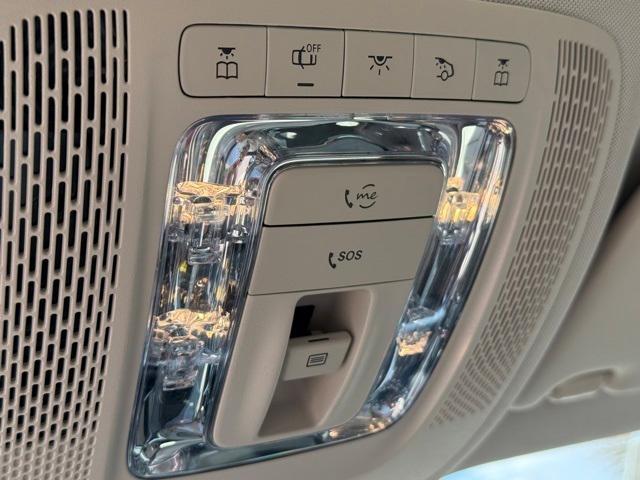 used 2020 Mercedes-Benz GLB 250 car, priced at $32,000