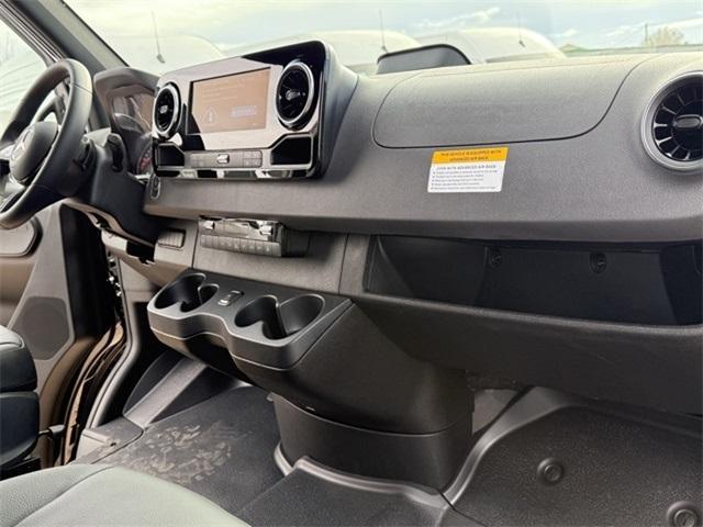 new 2025 Mercedes-Benz Sprinter 2500 car, priced at $81,183