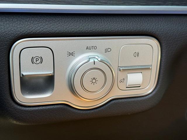 used 2024 Mercedes-Benz GLE 350 car, priced at $72,000