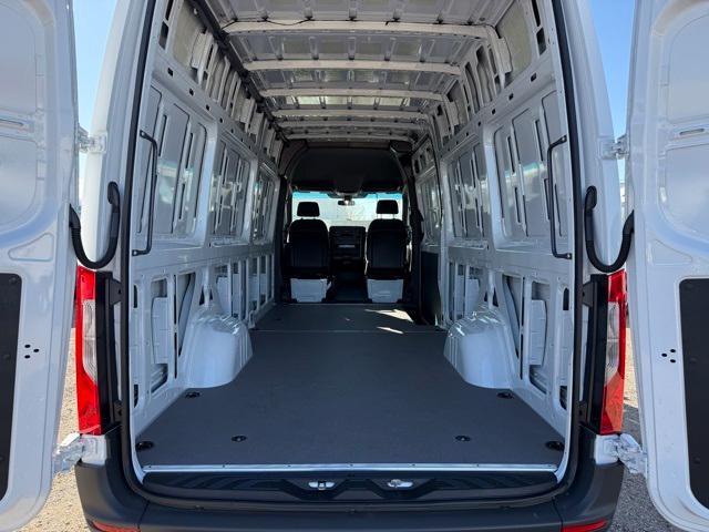 new 2025 Mercedes-Benz Sprinter 2500 car, priced at $62,313