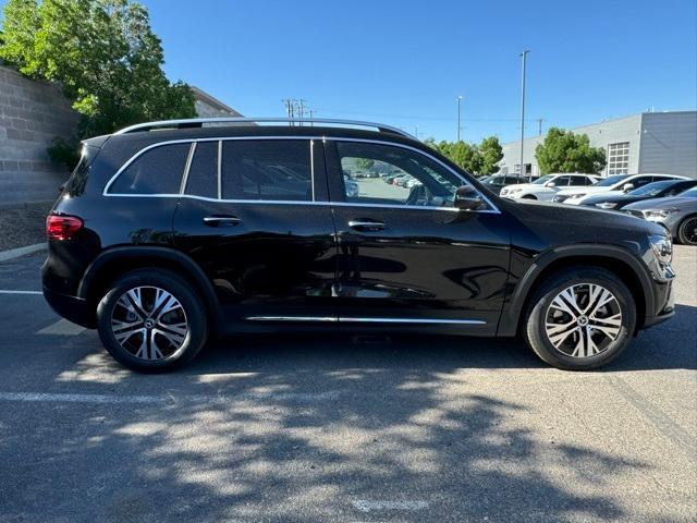 new 2024 Mercedes-Benz GLB 250 car, priced at $45,995