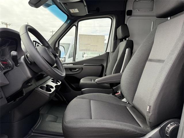 new 2025 Mercedes-Benz Sprinter 2500 car, priced at $65,584