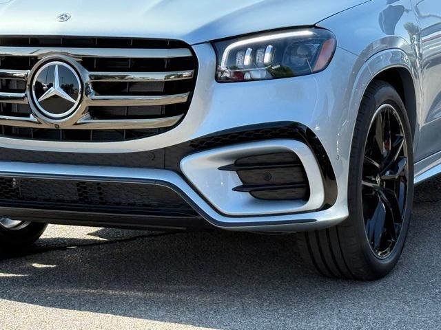 new 2025 Mercedes-Benz GLS 450 car, priced at $98,675
