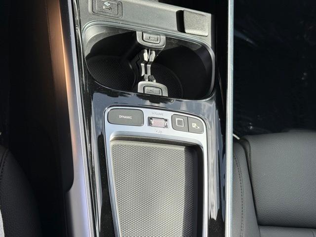 new 2025 Mercedes-Benz GLB 250 car, priced at $47,145
