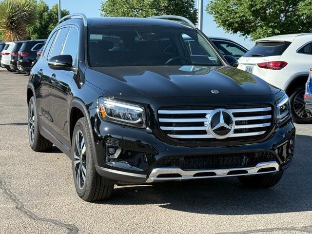 new 2025 Mercedes-Benz GLB 250 car, priced at $47,145
