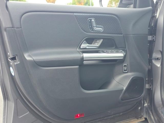 used 2025 Mercedes-Benz GLA 250 car, priced at $44,000