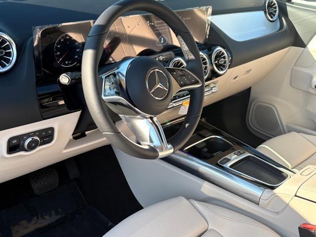 new 2026 Mercedes-Benz GLA 250 car, priced at $45,950