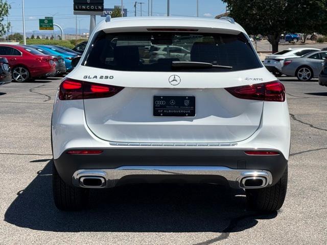 new 2025 Mercedes-Benz GLA 250 car, priced at $44,250