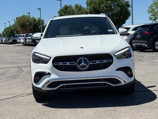 new 2025 Mercedes-Benz GLA 250 car, priced at $44,250