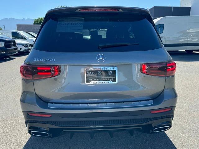 new 2024 Mercedes-Benz GLB 250 car, priced at $52,170