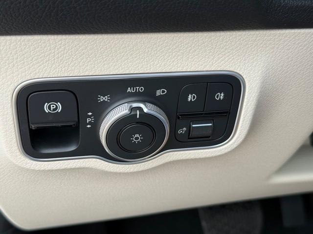 new 2026 Mercedes-Benz GLB 250 car, priced at $49,815