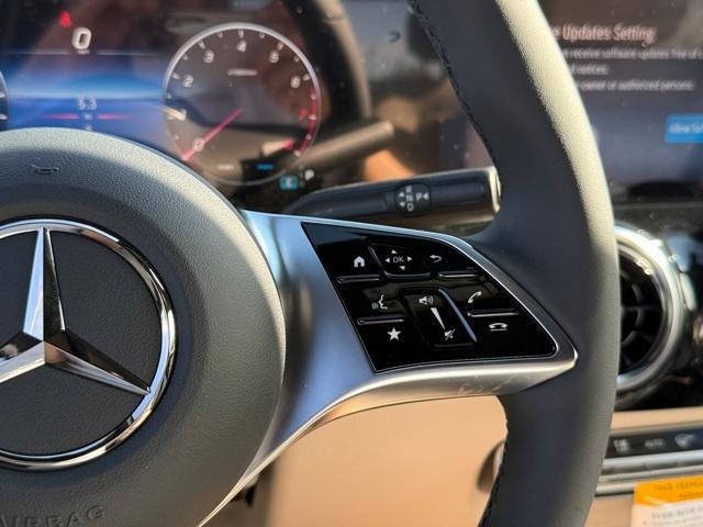 new 2026 Mercedes-Benz GLA 250 car, priced at $45,915