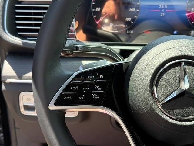 new 2025 Mercedes-Benz GLE 580 car, priced at $93,465