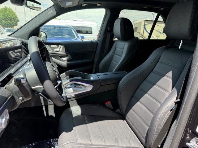 new 2025 Mercedes-Benz GLE 580 car, priced at $93,465