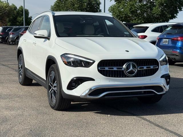new 2025 Mercedes-Benz GLA 250 car, priced at $47,295