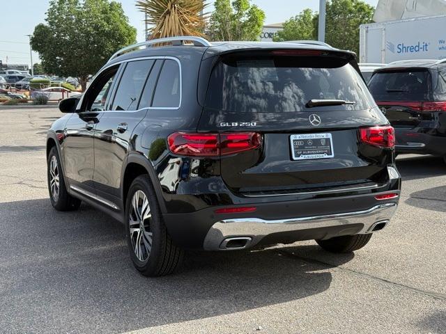 new 2025 Mercedes-Benz GLB 250 car, priced at $48,645