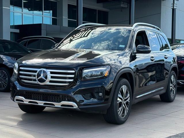 new 2025 Mercedes-Benz GLB 250 car, priced at $51,095