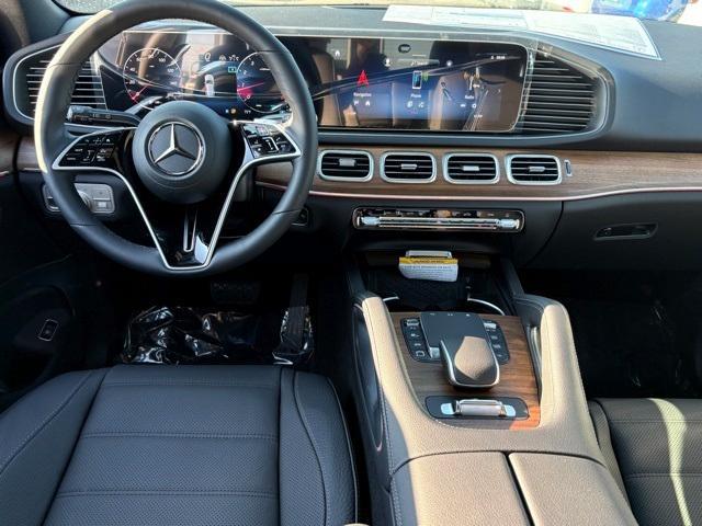 new 2025 Mercedes-Benz GLE 580 car, priced at $94,495