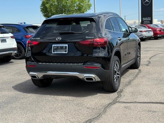 new 2025 Mercedes-Benz GLA 250 car, priced at $47,295