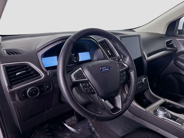 used 2024 Ford Edge car, priced at $28,490