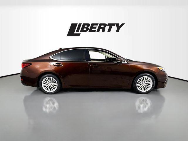 used 2016 Lexus ES 350 car, priced at $19,795