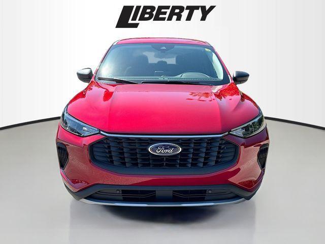 new 2025 Ford Escape car, priced at $30,400