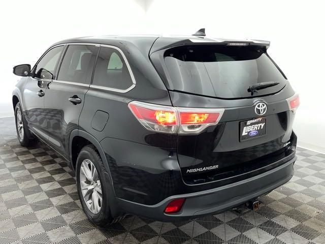 used 2014 Toyota Highlander car, priced at $14,990