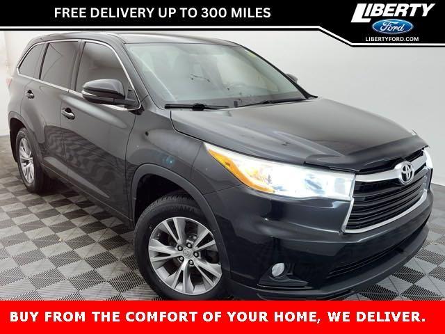 used 2014 Toyota Highlander car, priced at $15,690