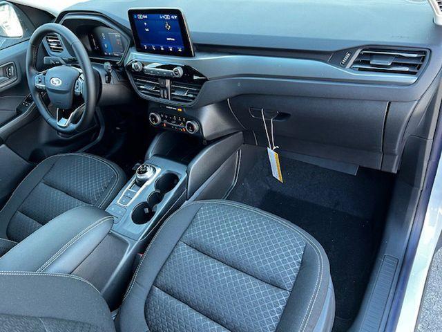 new 2025 Ford Escape car, priced at $30,512