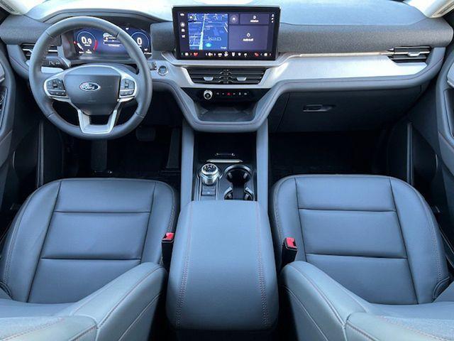 new 2025 Ford Explorer car, priced at $46,876
