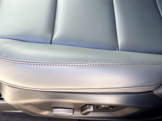 new 2025 Ford Explorer car, priced at $47,022