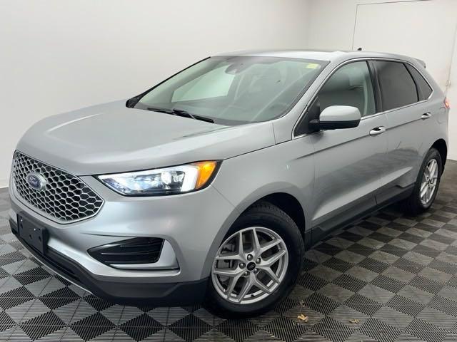 used 2024 Ford Edge car, priced at $31,990