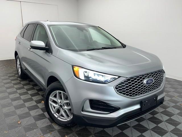 used 2024 Ford Edge car, priced at $31,990