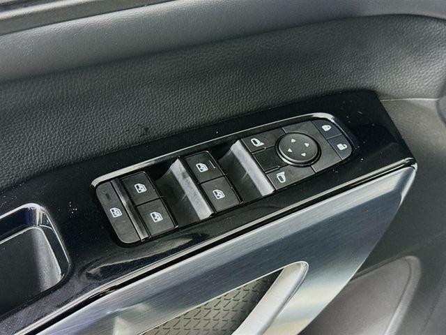 used 2022 Nissan Pathfinder car