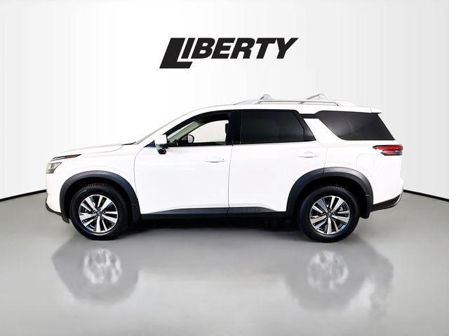 used 2022 Nissan Pathfinder car