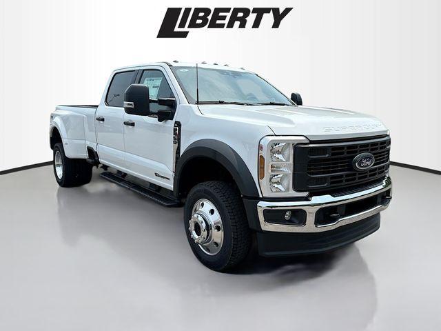 new 2025 Ford F-450 car, priced at $75,550