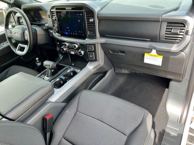 new 2025 Ford F-150 car, priced at $60,660