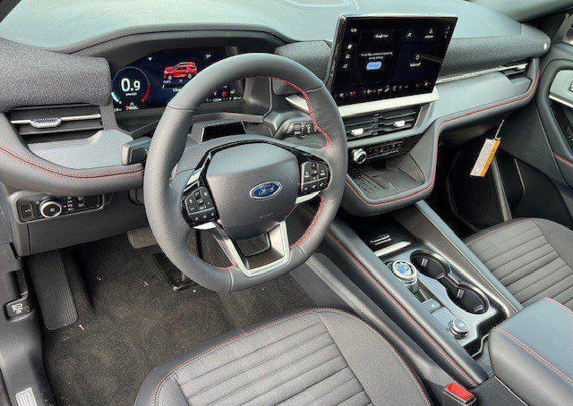 new 2025 Ford Explorer car, priced at $52,525