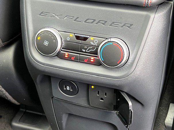 new 2025 Ford Explorer car, priced at $52,525
