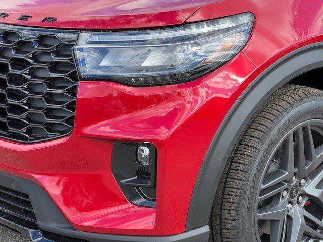 new 2025 Ford Explorer car, priced at $52,525