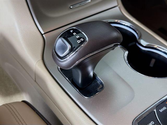 used 2015 Jeep Grand Cherokee car, priced at $14,992