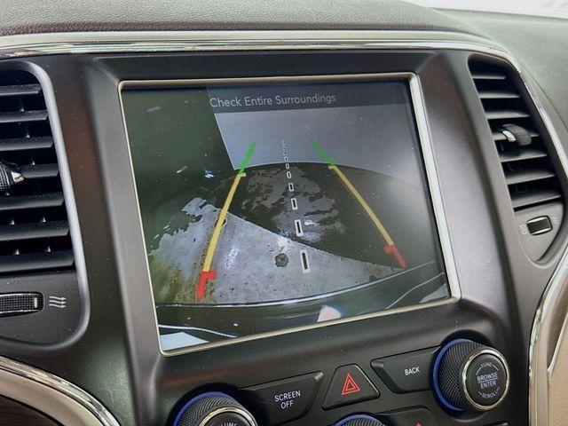 used 2015 Jeep Grand Cherokee car, priced at $14,992