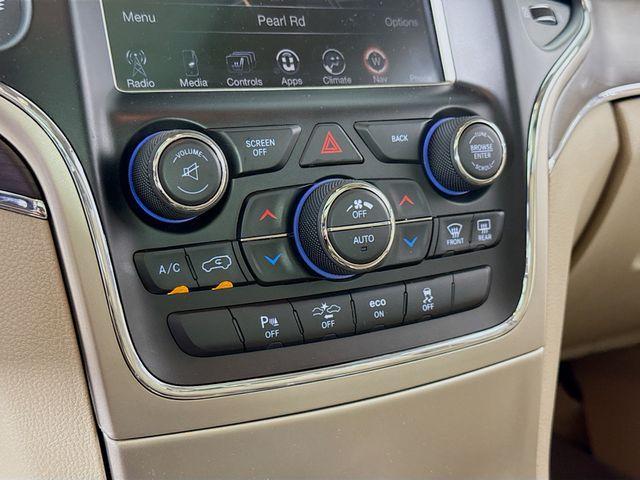 used 2015 Jeep Grand Cherokee car, priced at $14,992