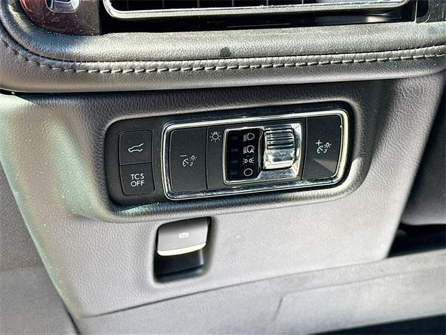 used 2022 Lincoln Nautilus car, priced at $30,970