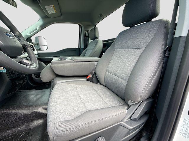 new 2025 Ford F-350 car, priced at $51,645