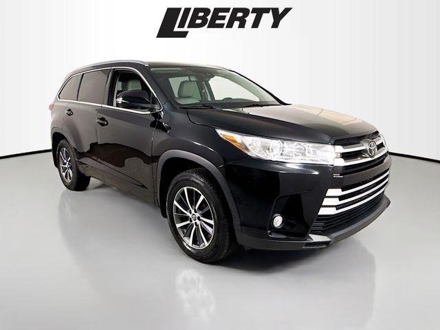 used 2017 Toyota Highlander car, priced at $20,888