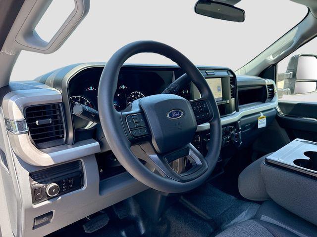 new 2025 Ford F-250 car, priced at $55,965