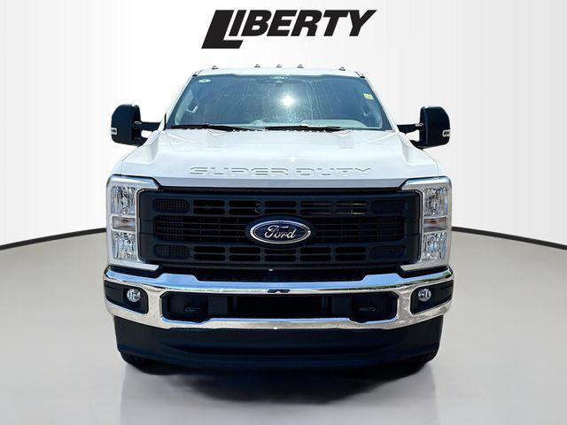 new 2025 Ford F-250 car, priced at $55,965