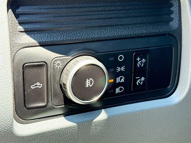 new 2025 Ford F-250 car, priced at $55,965
