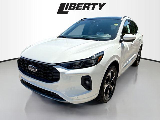 new 2025 Ford Escape car, priced at $39,135